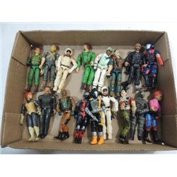 LOT 17 VINTAGE 1980S GI JOE & COBRA ACTION FIGURES