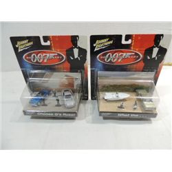 SET OF 2 JOHNNY LIGHTNING 007 40TH ANNIV DIORAMAS