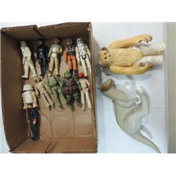 LOT 12 VINTAGE STAR WARS ACTION FIGURES