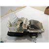 Image 3 : LOT 3 VINTAGE GI JOE & COBRA VEHICLES: 1984 ASP,