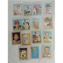 LOT 15 (7) 1966, (3) 1962, (5) 1965 BASEBALL CARDS