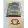 Image 1 : SPORTS COLLECTORS REPLICA SOLDIERS FIELD CHICAGO