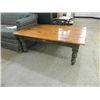 Image 1 : 49X34X18 DISTRESSED PINE COUCH RECKROOM TABLE
