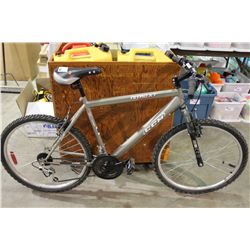 GOLD CCM 21 SPEED FRONT SUSPENSION MOUNTAIN BIKE