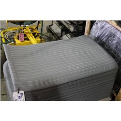 6 GREY ANTI PRESSURE WAREHOUSE/ OFFICE MATS