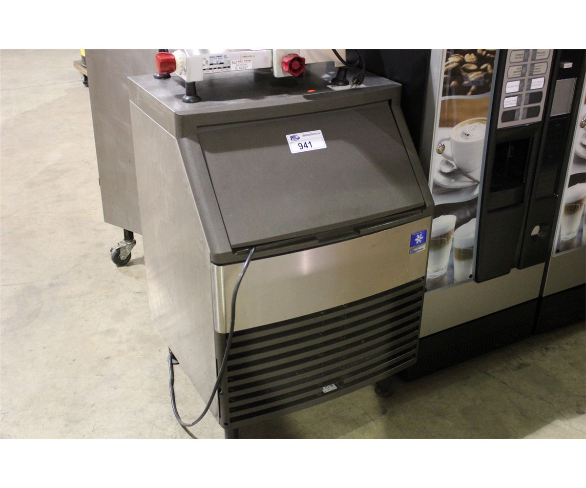 MANITOWOC MODEL QD0213W STAINLESS STEEL ICE MAKER