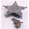 Image 10 : Vintage Western Toy Badge Collection