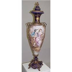 ORNATE PORCELAIN URN WITH HANDPAINTED DETAIL