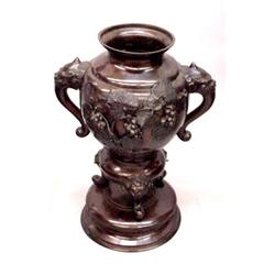 ORIENTAL BRONZE URN