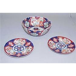 THREE PIECES OF IMARI