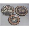 Image 1 : THREE MEXICAN POTTERY CHARGERS