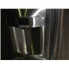 Image 2 : GE PROFILE FRENCH DOOR STAINLESS STEEL FRIDGE WITH ICE MAKER