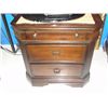 Image 2 : 2PC MAHOGANY FINISH BEDROOM DRESSER AND NIGHT STAND SET; INCLUDES 9 DRAWER DRESSER AND 3 DRAWER