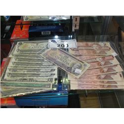 LOT OF 19 CANADIAN AND AMERICAN BANK NOTES CONSISTS OF;