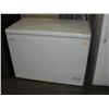 Image 1 : DANBY DESIGNER FREEZER - PLUGGED IN AND WORKING