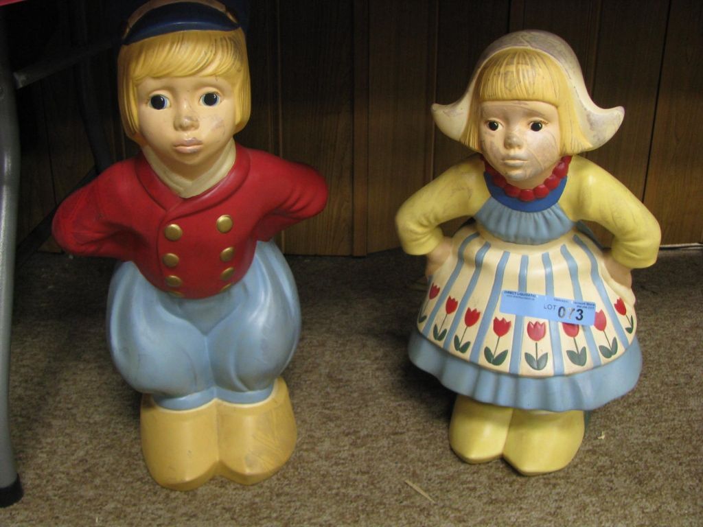 Ceramic Dutch Boy and Girl figurines