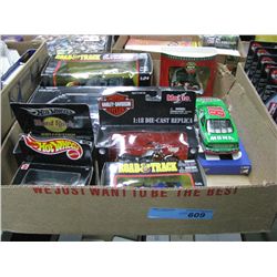 8x Asst. Car Packs