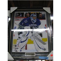 Framed 16x20 Roberto Luongo
