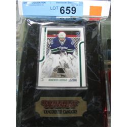 Roberto Luongo Card Plaque