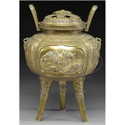 FINELY DETAILED 19TH CENTURY CHINESE BRASS CENSER.