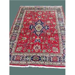 ORIENTAL RUG