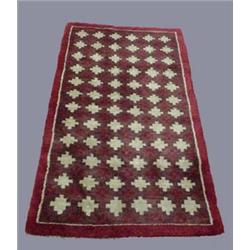 ORIENTAL RUG