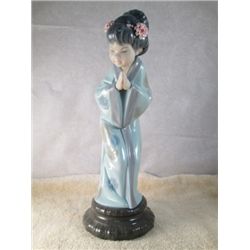 LLADRO JAPANESE GEISHA "SAYONARA" #4989 RETIRED