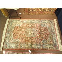 KASHAN 6' BY 4' FINE SILK RUG