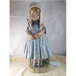 LLADRO "MISSY" #4951 GRES FINISH FIGURINE