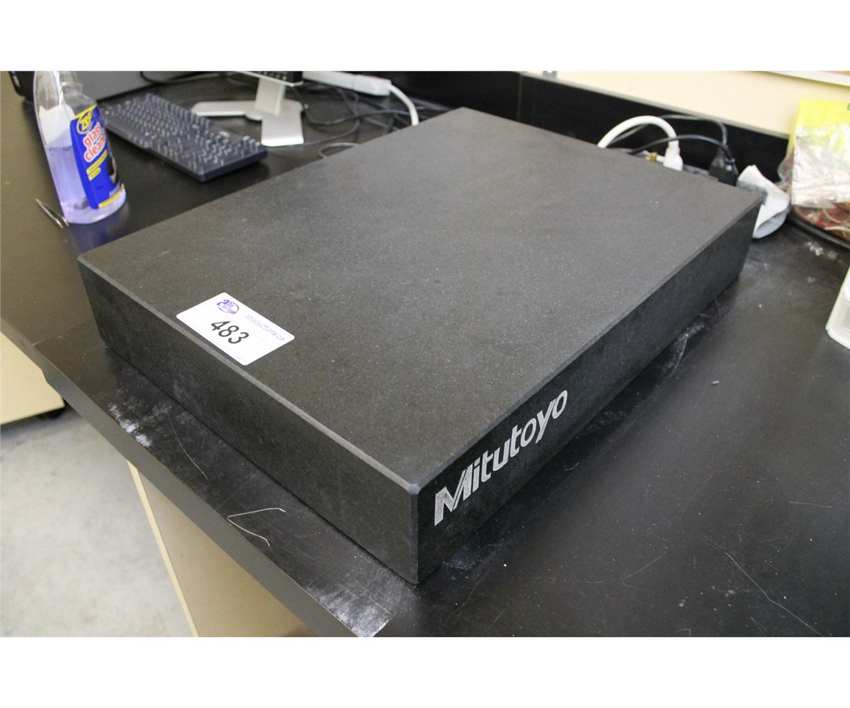 MITUTOYO 200LB GRAPLATE 18X24X4