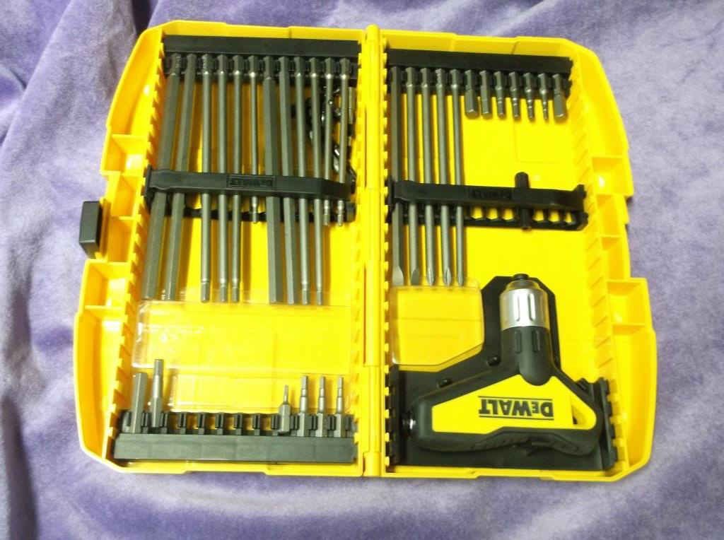 Dewalt Hand Tool Set