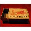 Image 5 : VINTAGE WOODEN SAFETY MATCHES BOX VICTORIA CHARIOT HORSES MADE IN USA
