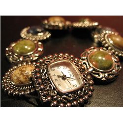 COSTUME JEWELRY FASHION WATCH SUROUNDED DECORTIVE COLOR POLISHED BEADS