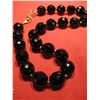 Image 3 : COSTUME JEWELRY VINTAGE BLACK GLASS BEADED NECKLACE