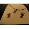 Image 2 : COSTUME JEWELRY RHINESTONE & PEARL CHANGABLE PENDANT GOLD TONE NECKLACE