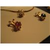 Image 3 : COSTUME JEWELRY RHINESTONE & PEARL CHANGABLE PENDANT GOLD TONE NECKLACE