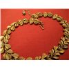 Image 3 : COSTUME JEWELRY GOLD TONE LEAF DESIGN VINTAGE NECKLACE