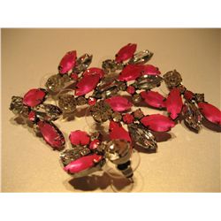 COSTUME JEWELRY LOT OF RHINESTONE EARRINGS
