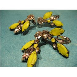 COSTUME JEWELRY LOT OF RHINESTONE EARRINGS