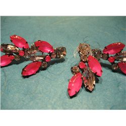 COSTUME JEWELRY LOT OF RHINESTONE EARRINGS