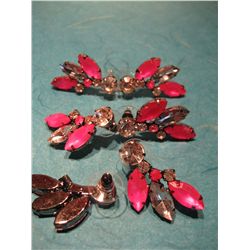 COSTUME JEWELRY LOT OF RHINESTONE EARRINGS