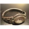 Image 6 : COSTUME JEWELRY FANCY SILVER TONE LADYS WRIST WATCH QUARTZ AJUSTIBLE BAND