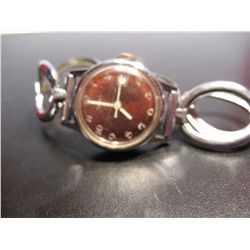 VINTAGE LADIES TIMEX WITH DATE SILVER TONE