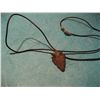 Image 2 : INDIAN ARROW HEAD LEATHER CORD NECKLACE