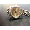 Image 2 : COSTUME JEWELRY LADIES WRIST WATCH QUARTZ