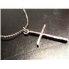 Image 2 : COSTUME JEWELRY SILVER TONE CROSS NECKLACE