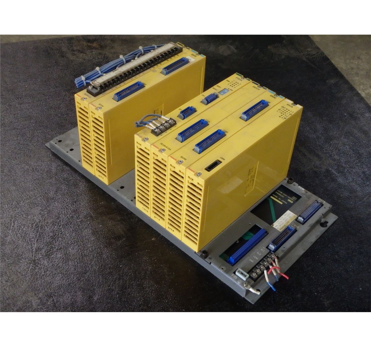 Fanuc I/O Base Unit, M/N- A03B-0801-C009, B/N- A20B-1001-0030/01A With ...