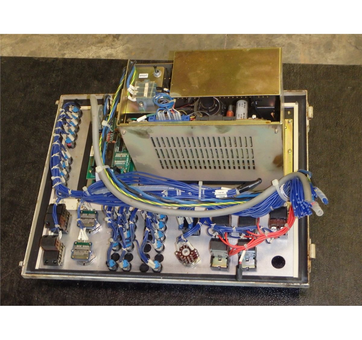 Display Unit, No Main Tag, Missing Emergency Stop Button