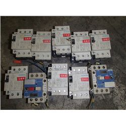 Lot of Misc Sized Seimens Circuit Breakers