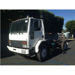 1997 FORD CF8000
